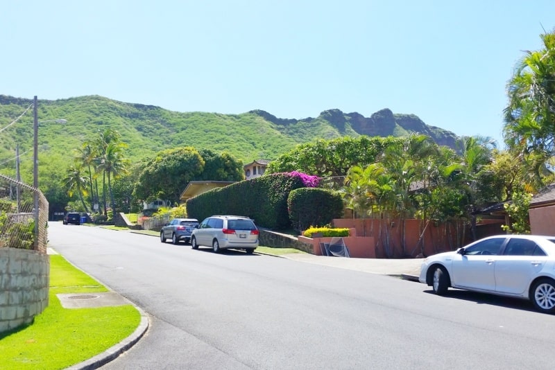 2 weeks in Oahu Hawaii itinerary - 8 days in Oahu - where to stay. airbnb near waikiki. Oahu on a budget without a car. Hawaii travel blog