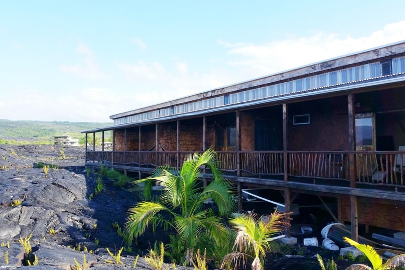 Airbnb in Puna Hawaii, in kalapana. balcony with lava field views. where to see lava fields in hawaii. Where to stay on the Big Island. Hawaii travel blog