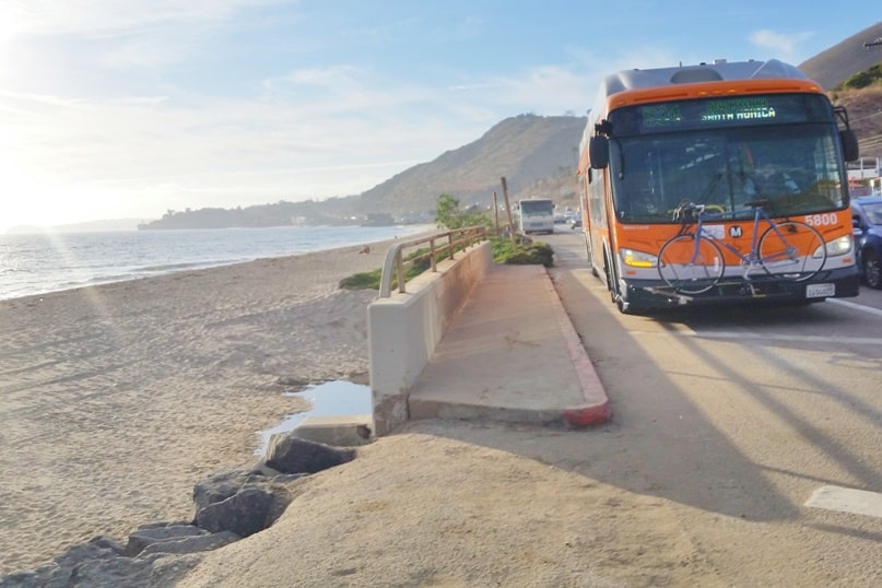 Day trip to Malibu without a car. Getting around Malibu by bus. How to spend one day in Malibu itinerary from Santa Monica or from LA Los Angeles. Pacific Coast Highway PCH. California travel blog