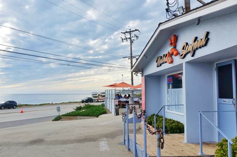 One day trip to Malibu without a car. Best places to eat in Malibu on PCH in one day itinerary - Malibu seafood oceanfront restaurant on Pacific Coast Highway PCH. from Los Angeles LA Santa Monica. California travel blog