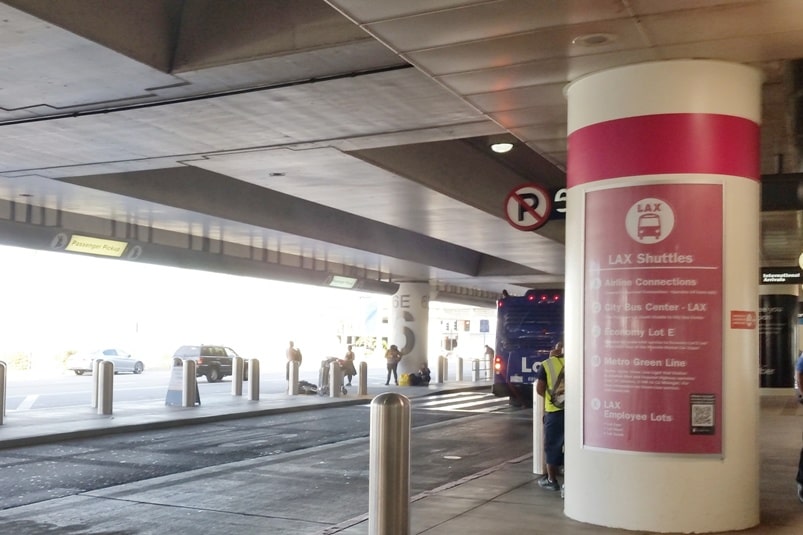 Los Angeles Airport LAX to Santa Monica. LAX shuttle greenline metro station. California travel blog