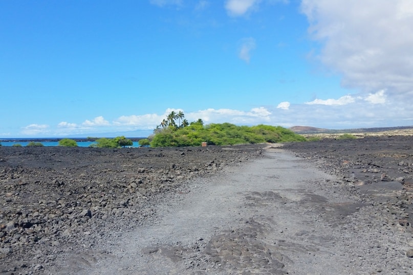 Mahaiula Beach hike trail. Kekaha Kai State Park. Big Island Hawaii travel blog