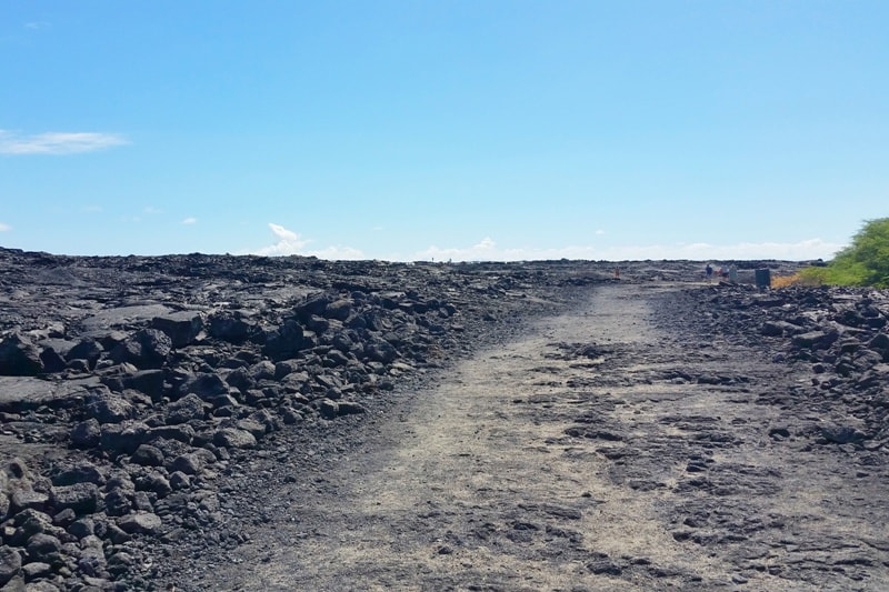 Mahaiula Beach hike trail. Kekaha Kai State Park. Big Island Hawaii travel blog