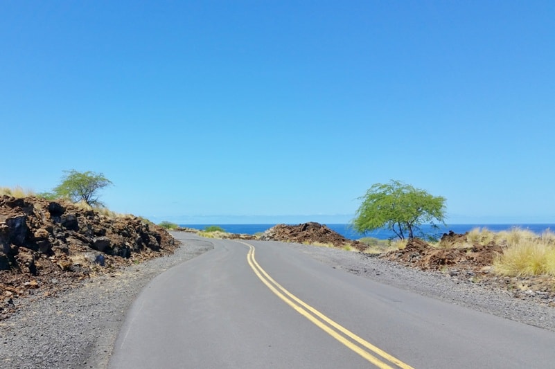 Puu Kuili hike - how to get there. walk to start of trailhead. Big Island Hawaii travel blog