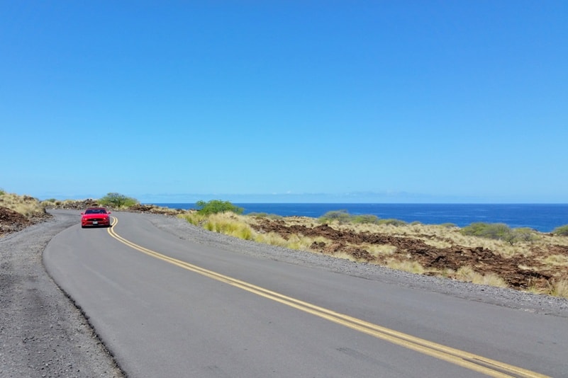 Puu Kuili hike - how to get there. walk to start of trailhead. Big Island Hawaii travel blog