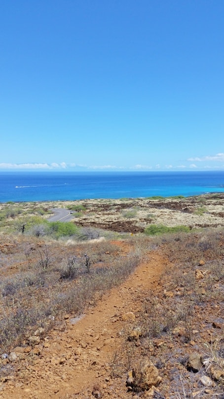 Puu Kuili hike trail in Kekaha Kai State Park. Best hikes in Kona. Big Island Hawaii travel blog