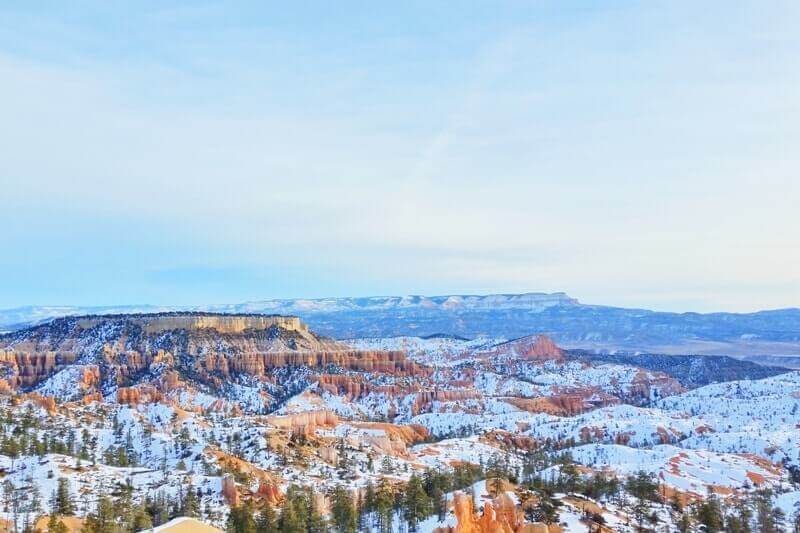 Arizona Utah road trip itinerary with Southwest US national parks. Best things to do in winter in Bryce Canyon National Park: bryce canyon scenic drive viewpoints. United States travel blog