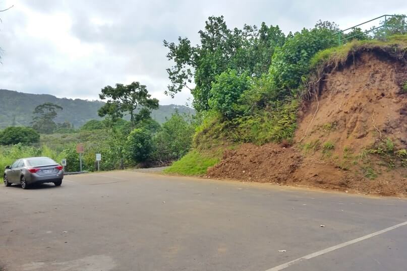 Wailua Valley state wayside parking area on the Hana Highway. Maui Hawaii travel blog