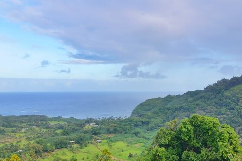 Wailua Valley state wayside scenic overlook on the Road to Hana stops. Maui Hawaii travel blog