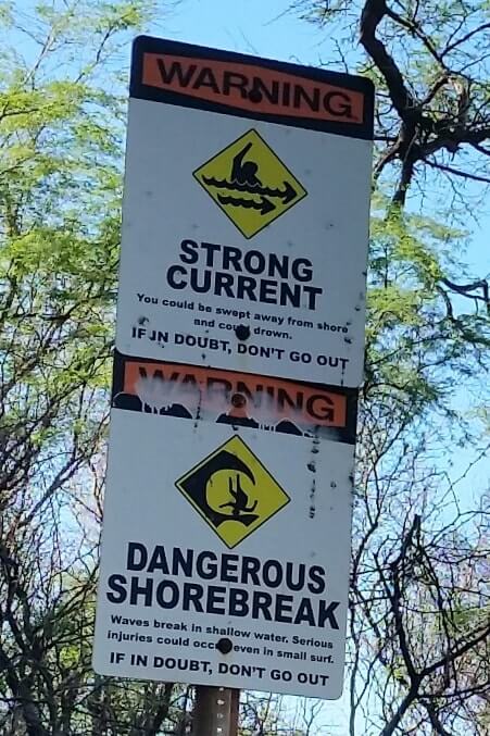 Is it safe to swim at Oneuli Beach. dangers and safety. Maui Hawaii travel blog