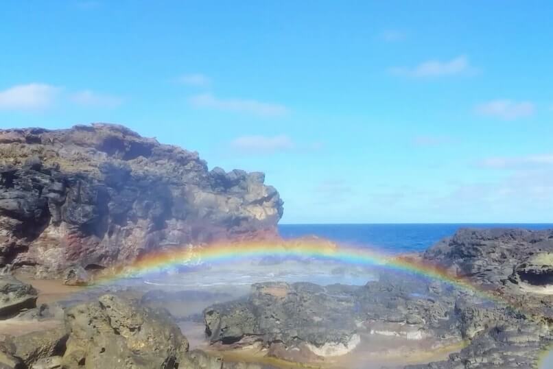Best things to do in Maui Hawaii: nakalele blowhole rainbow. Maui Hawaii travel blog