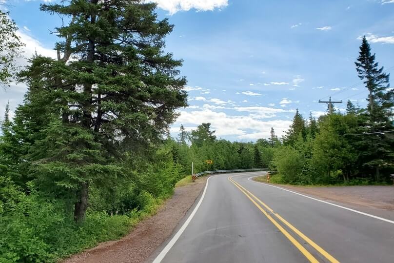 M-26. Getting to Devils Washtub roadside stop on drive from Copper Harbor to Eagle Harbor. Scenic drive, UP. Michigan travel blog