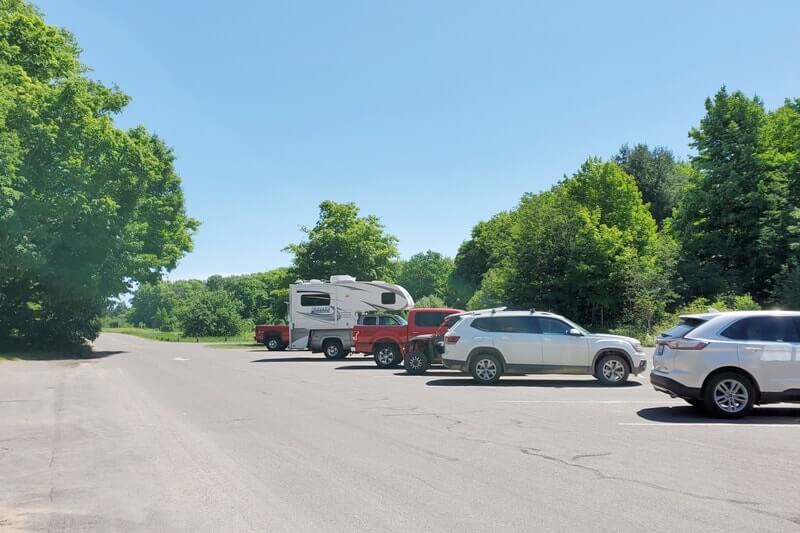 Getting to Sable Falls Trail parking lot in Pictured Rocks. UP Michigan travel blog