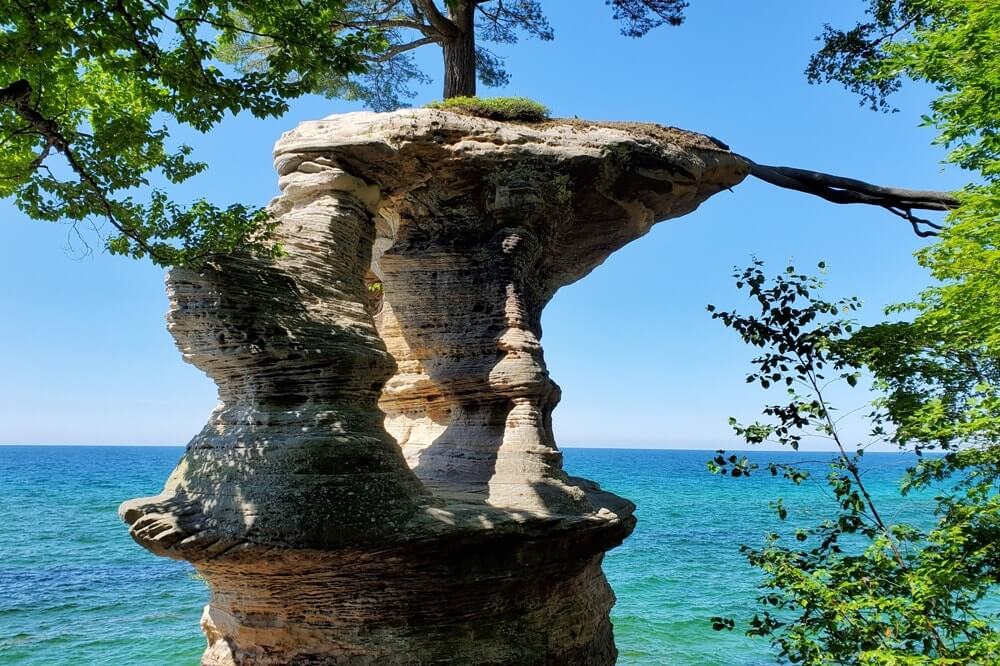 Hike to Chapel Rock overlook. Pictured Rocks, UP Michigan travel blog