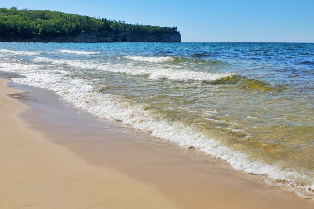 Best beaches in Pictured Rocks National Lakeshore park: Chapel Beach. Best Lake Superior beaches in Michigan. UP Upper Peninsula. Michigan travel blog