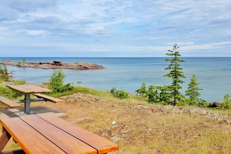 Things to do in the Keweenaw Peninsula: Hebard Park near Copper Harbor. Upper Peninsula. UP Michigan travel blog
