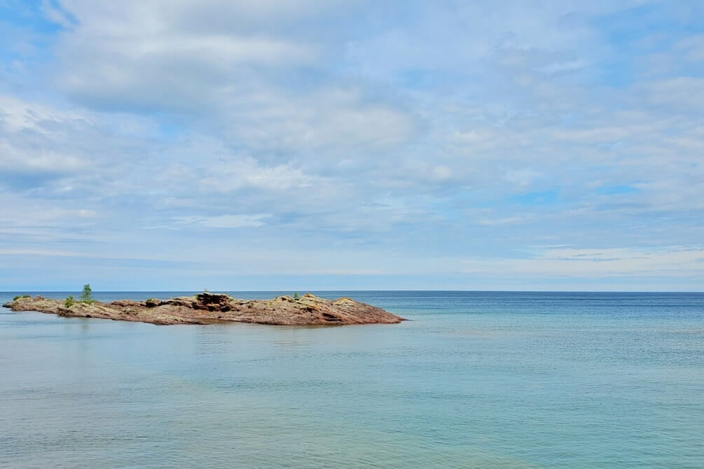 Things to do in the Keweenaw Peninsula: Hebard Park near Copper Harbor. Upper Peninsula. UP Michigan travel blog