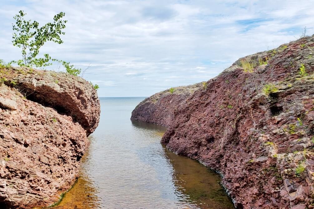 Things to do in the Keweenaw Peninsula: Hebard Park near Copper Harbor. Upper Peninsula. UP Michigan travel blog