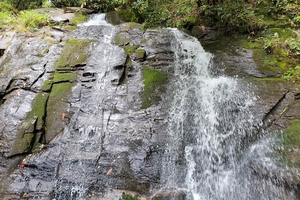 Best waterfall hikes in Great Smoky Mountains National Park: Juney Whank Falls, Deep Creek waterfalls. Best waterfalls in the Smoky Mountains in North Carolina NC. Smokies travel blog