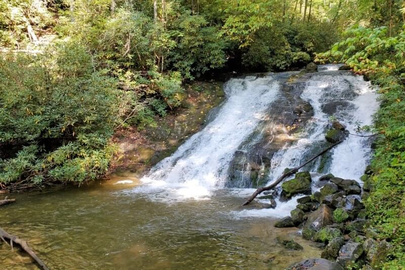 Hiking to waterfalls in Great Smoky Mountains National Park: Indian Creek Falls Trail, Deep Creek waterfalls. Best waterfall hikes in the Smoky Mountains in North Carolina NC. Smokies travel blog