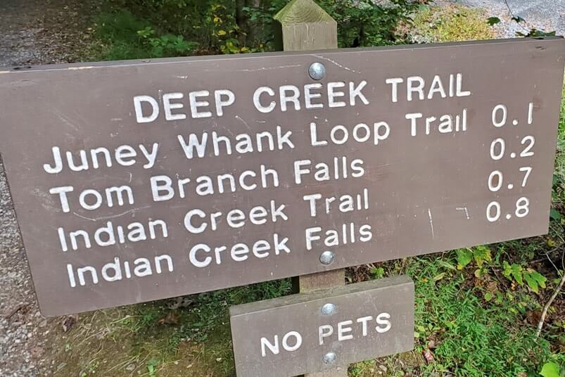 Hiking to waterfalls in Great Smoky Mountains National Park: Tom Branch Falls Trail. Best waterfall hikes in the Smoky Mountains in North Carolina NC. Smokies travel blog