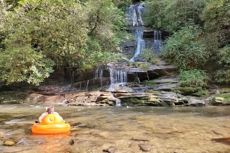 Waterfalls in Great Smoky Mountains National Park: Tom Branch Falls, Deep Creek tubing. Best waterfall hikes in the Smoky Mountains in North Carolina NC. Smokies travel blog
