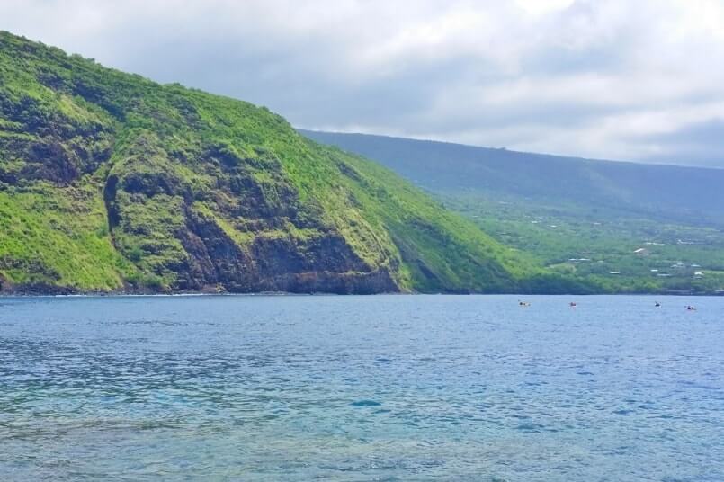 Big Island snorkeling spots: kealakekua bay beach, south kona snorkeling near sheraton. Hawaii travel blog