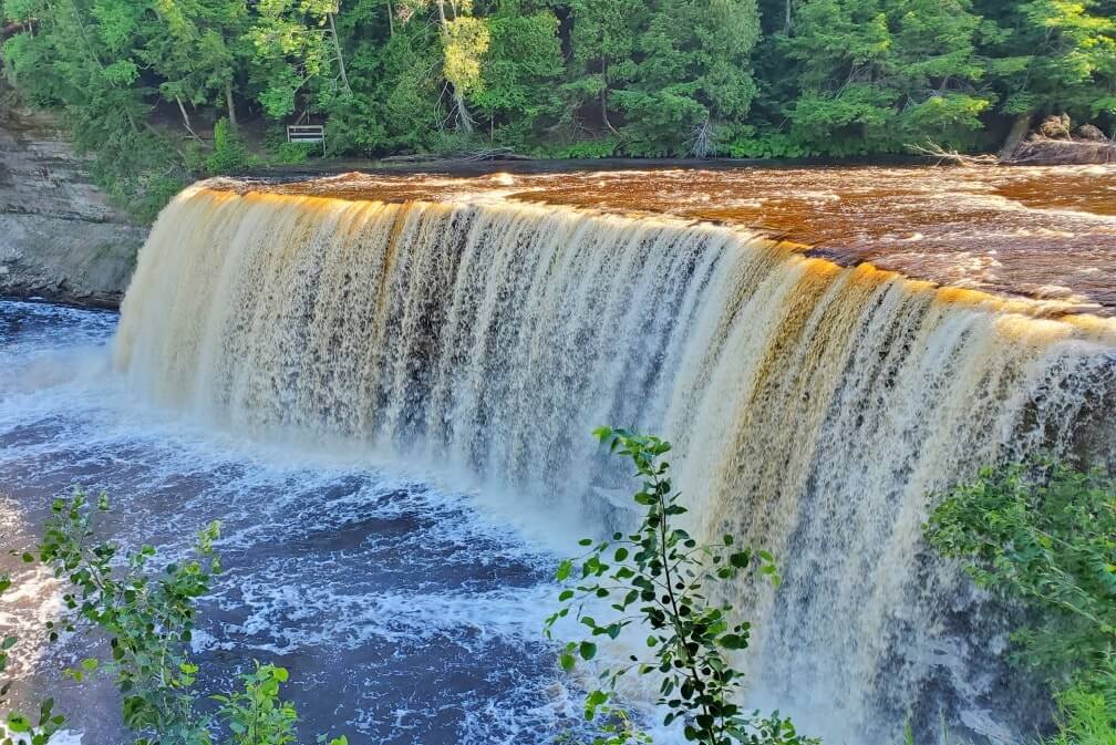 Best things to do in Eastern UP: Tahquamenon Falls State Park. Things to do in Upper Peninsula. UP Michigan travel blog