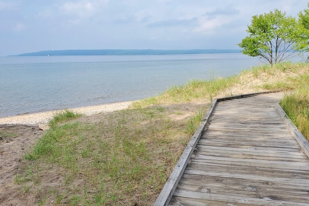 Things to do in Eastern UP: Point Iroquois Lighthouse Lake Superior boardwalk. UP Michigan travel blog