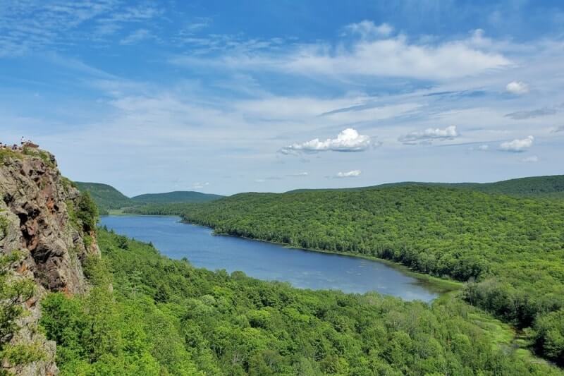 Things to do in Porcupine Mountains State Park: Hike to Lake of the Clouds overlook. porkies up michigan travel blog