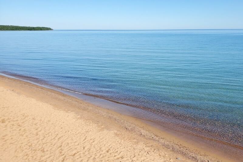 Things to do in the Porcupine Mountains: Union Bay beach Lake Superior. porkies, up michigan travel blog