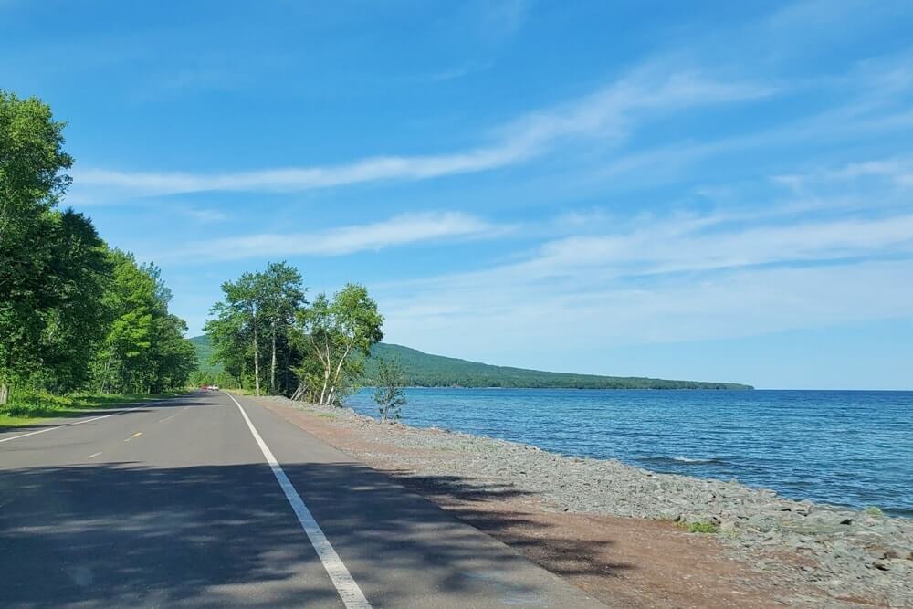 Things to do in the Porkies: Scenic drive along Lake Superior Union Bay. porcupine mountains, up michigan travel blog