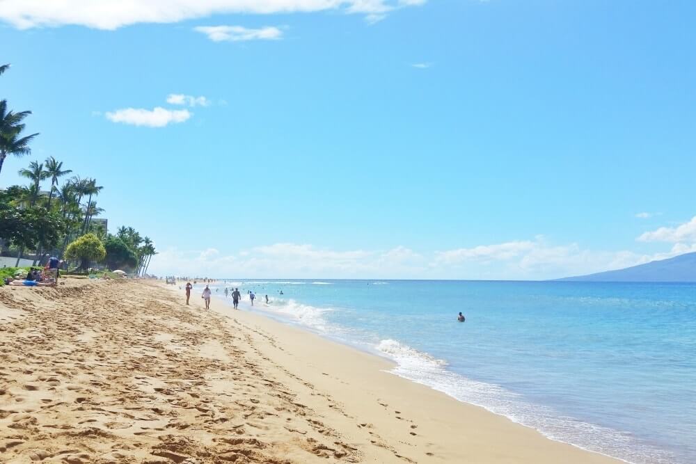 Things to do in West Maui: kaanapali beach. best beaches in west maui. things to do in kaanapali. maui hawaii travel blog