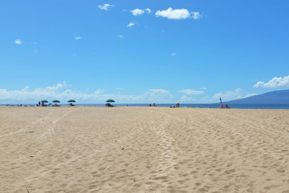 Things to do in West Maui: kaanapali beach. best beaches in west maui. things to do in kaanapali. maui hawaii travel blog