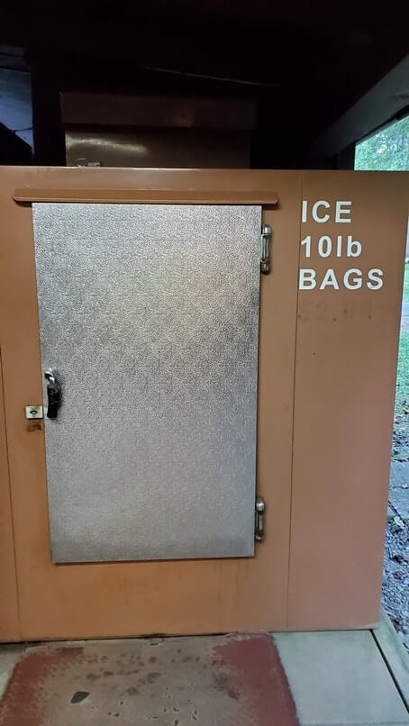Elkmont Campground Store: Do they sell ice at elkmont campground? ice cost how much. smoky mountains camping travel blog