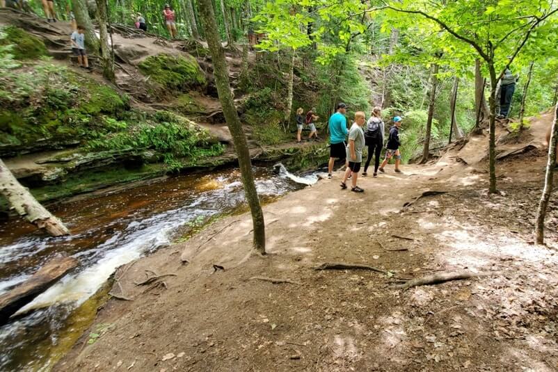 Things to do in Pictured Rocks National Lakeshore park: river walk to chapel falls. UP Michigan travel blog