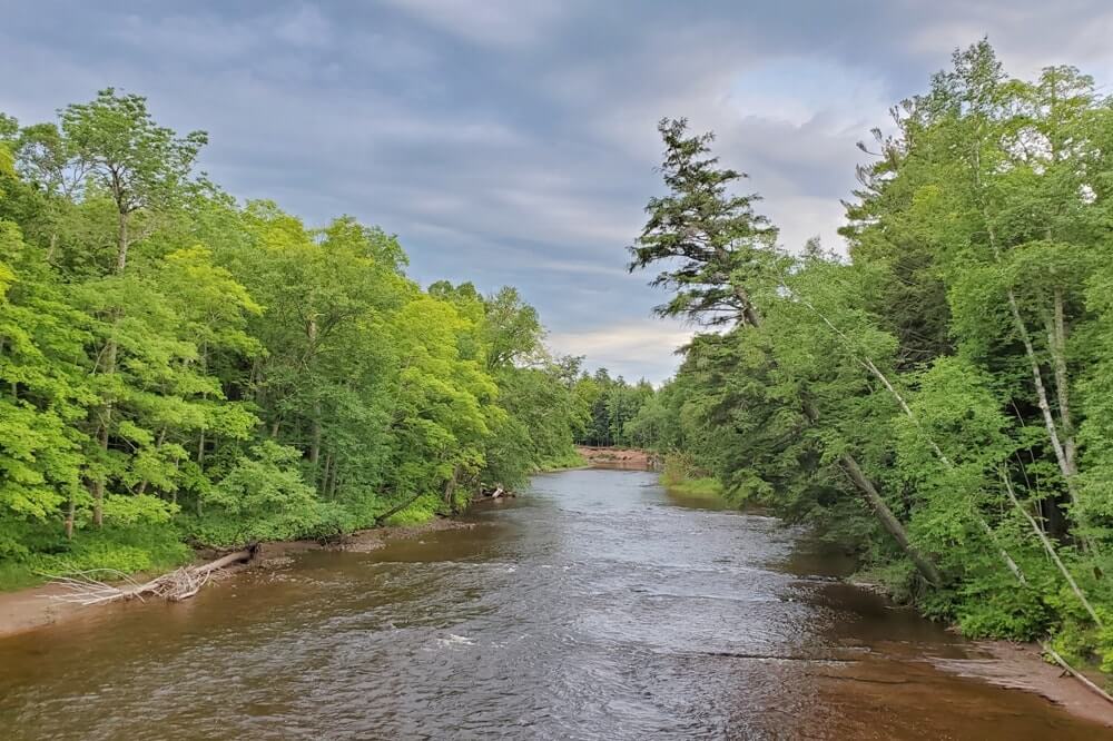 Presque Isle river: best waterfalls in porcupine mountains wilderness state park along presque isle river. western up waterfalls. upper peninsula, michigan travel blog