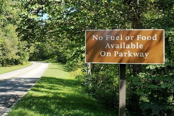 Gas near Foothills Parkway. food near foothills parkway. smokies travel blog