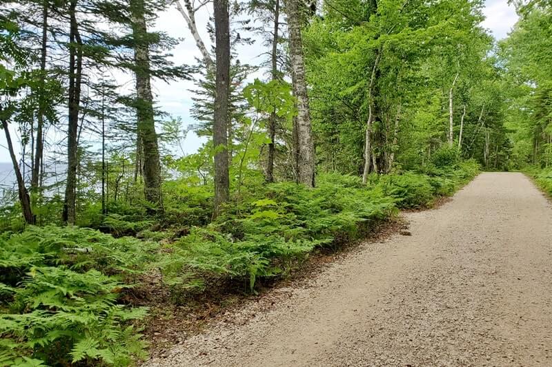 Hiking trail near Hurricane River campground: Hike from hurricane river to au sable point lighthouse light station. north country trail. up michigan travel blog