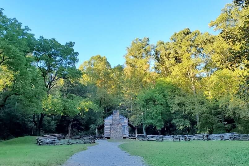 trail to John Oliver Cabin. cades cove. smoky mountains travel blog