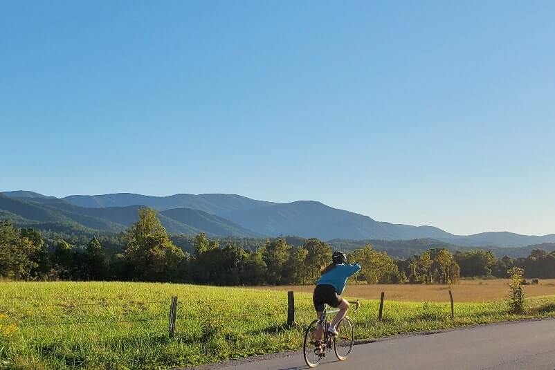 Visiting John oliver cabin: Biking cades cove loop road. smoky mountains travel blog