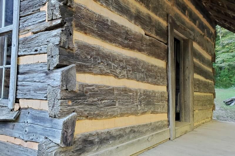 John Oliver Cabin. Historic log cabin in cades cove, smoky mountains. smoky mountains travel blog
