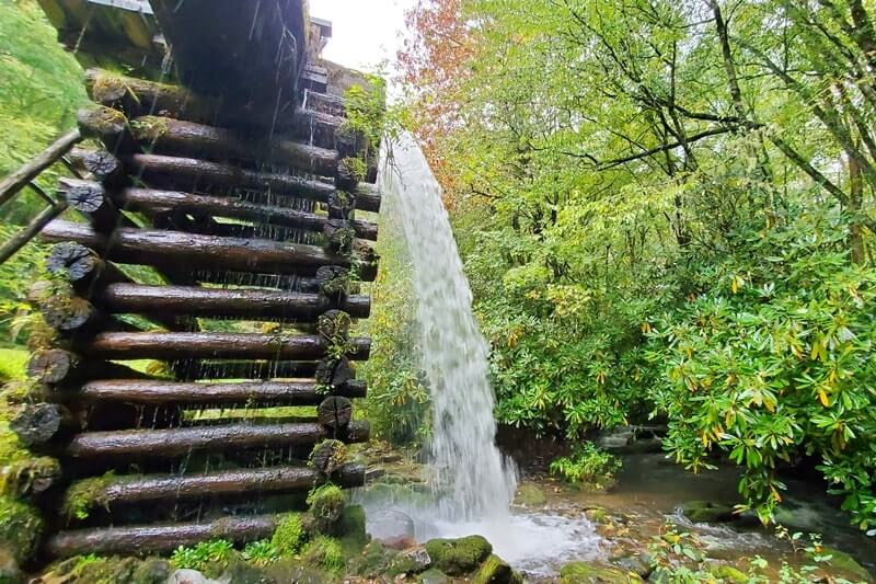 Trail to Mingus Mill: Historic mill in great smoky mountains national park. historic mill in north carolina. nc smoky mountains national blog