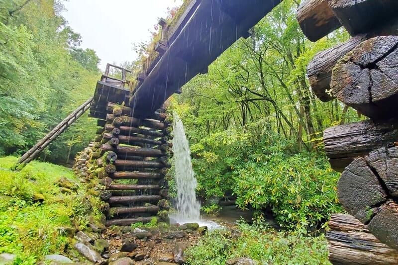 Mingus Mill: Historic mill in great smoky mountains national park. nc smoky mountains national blog