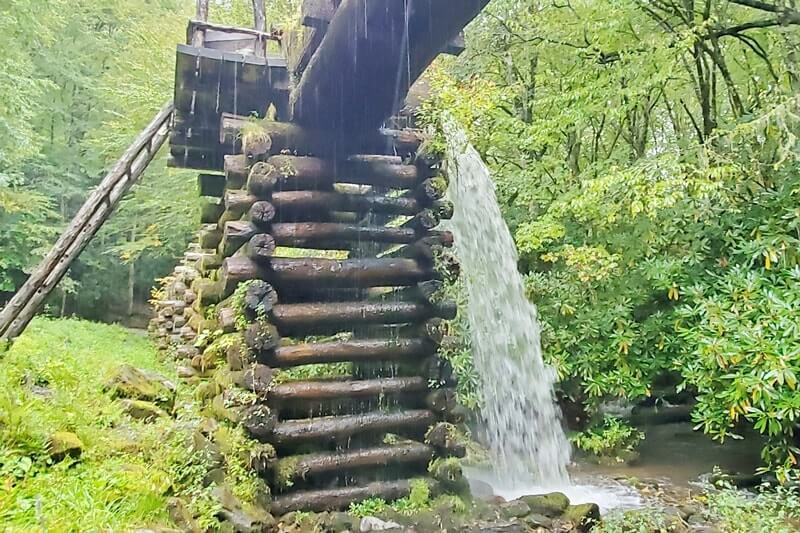 Mingus Mill: Historic mill in great smoky mountains national park. nc smoky mountains national blog