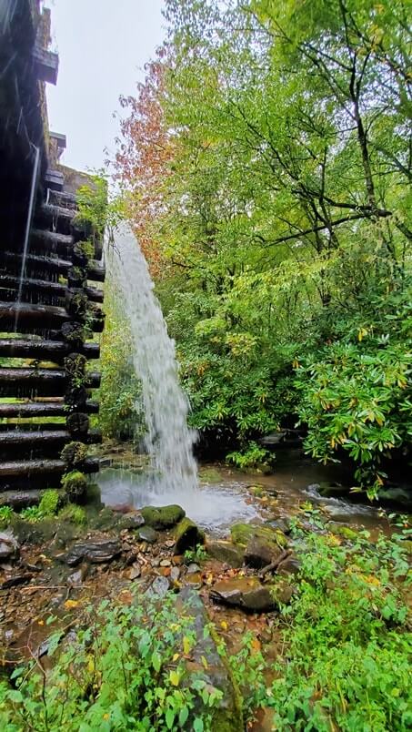 Mingus Mill: Historic mill in great smoky mountains national park. nc smoky mountains national blog