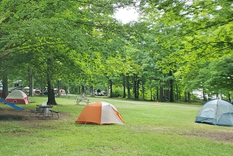 Presque Isle campground. different types of camping. tent camping and rv camping in porcupine mountains state park. up michigan travel blog