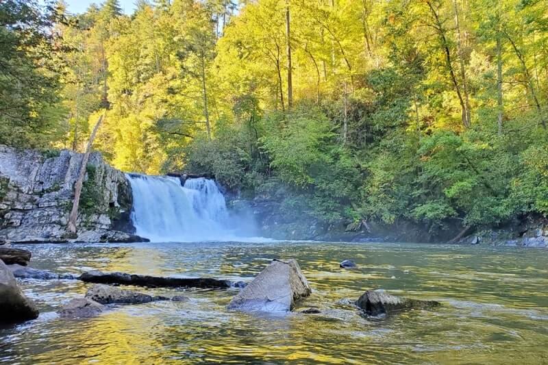 Best things to do in Great Smoky Mountains National Park vacation ideas. best waterfalls, hiking trails. Tennessee TN. North Carolina NC. smokies travel blog