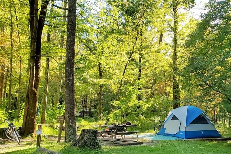Things to do in Great Smoky Mountains National Park. camping in tennessee. cades cove campground. tn smokies travel blog