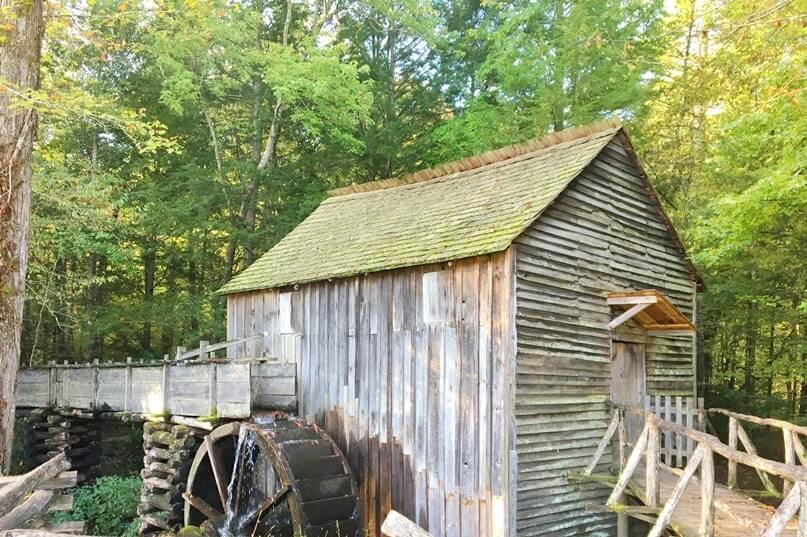 Things to do in Great Smoky Mountains National Park. historic grist mill in tennessee. john cable mill cades cove. tn smokies travel blog